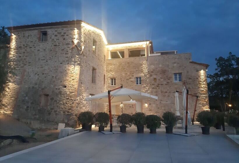 فندق ريفى Fattoria La Pieve