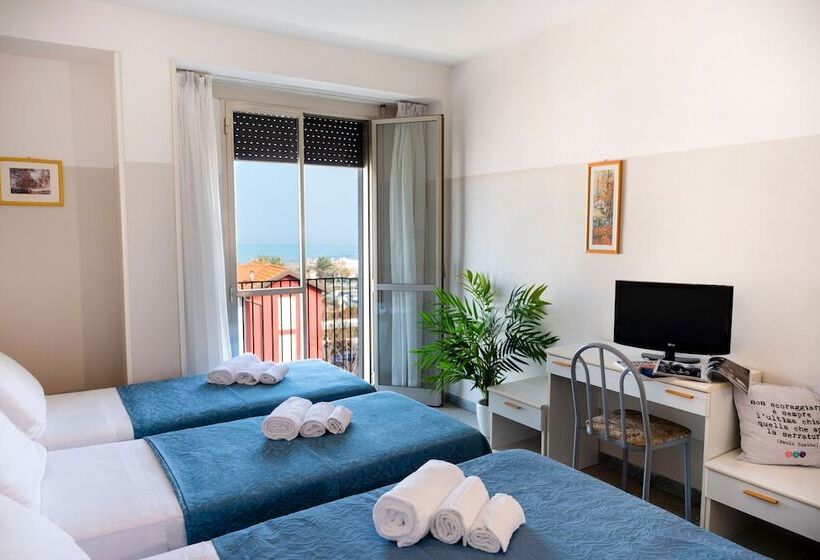 هتل Selene   Vista Mare