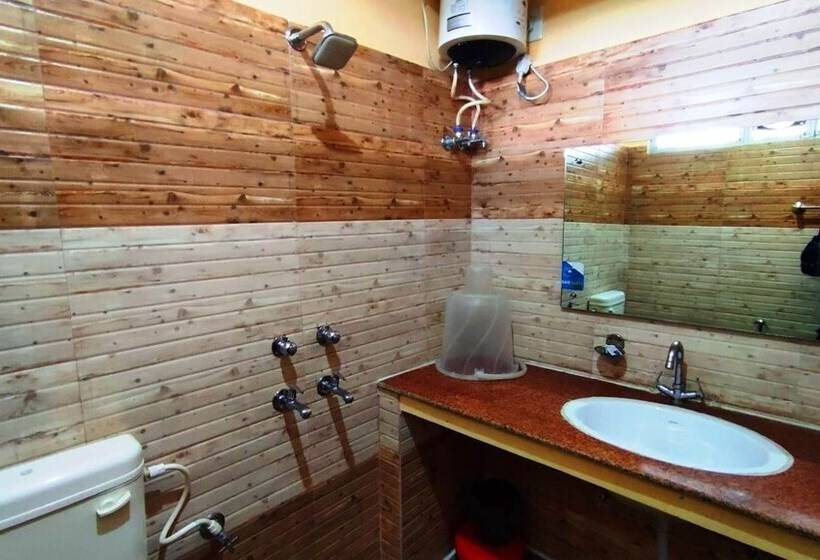 호텔 Sheetal Tower