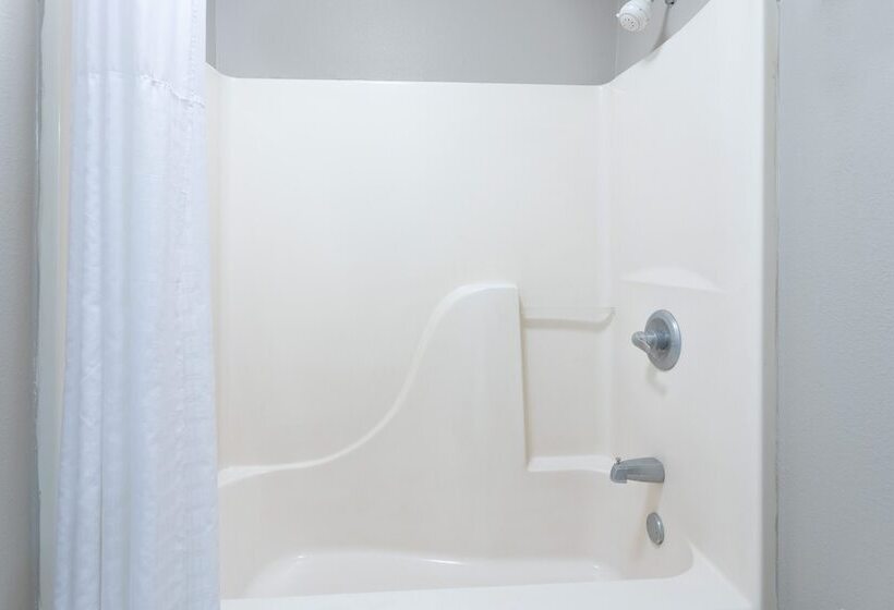 فندق Super Place Inn