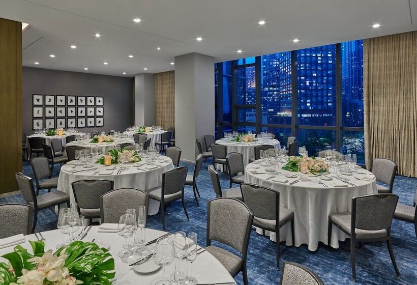 هتل The St. Regis Chicago