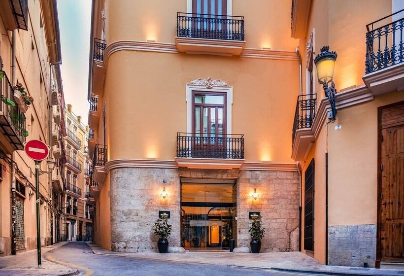 فندق The Valentia Corretgería