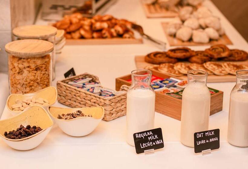 فندق The Valentia Corretgería