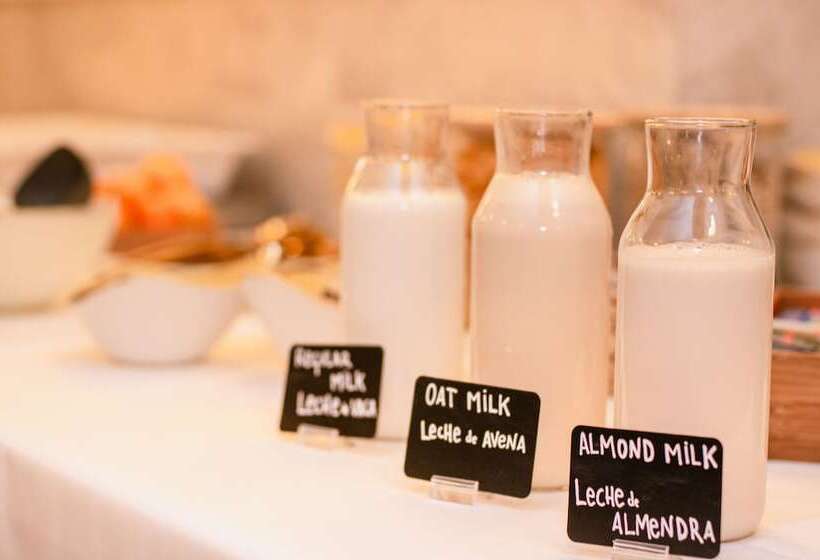 فندق The Valentia Corretgería