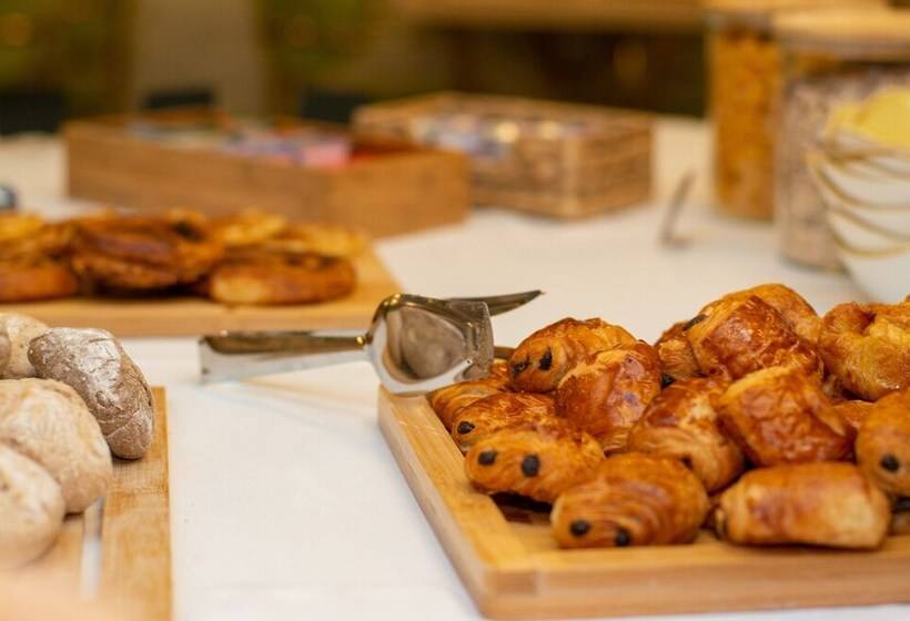 فندق The Valentia Corretgería