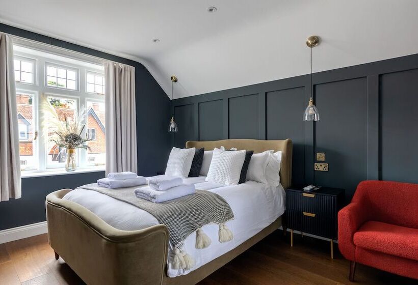 Отель The White Hart