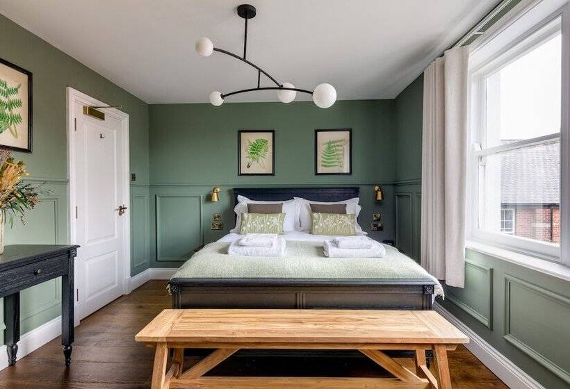 Отель The White Hart