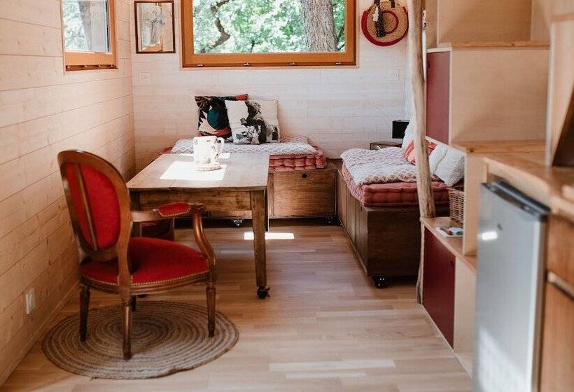 ホテル Tiny Stay Ecolodge