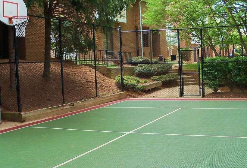 호텔 Tysons Corner Suites, A Baymont By Wyndham