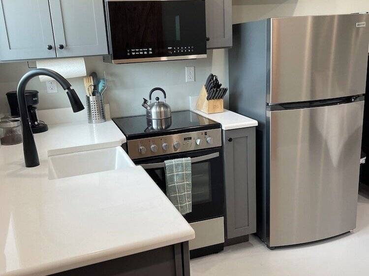 فندق Valley View Cabin