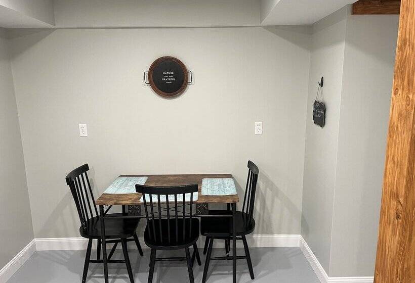 فندق Valley View Cabin