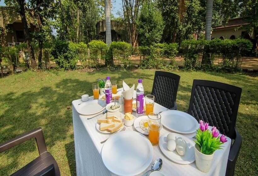 בית מלון כפרי Vann Life Forest Resort