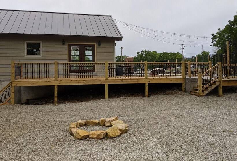 Lake House @ Lighthouse Lodge   Lake Views   Bring Your Boat!