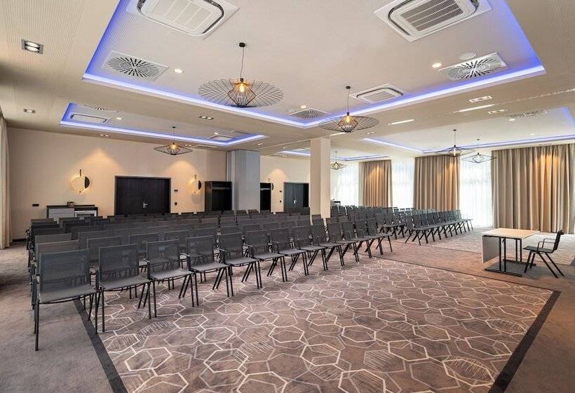 Leonardo Royal Hotel Cologne Bonn Airport