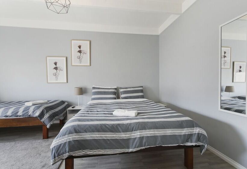 Ocean Bridge Lakes Entrance