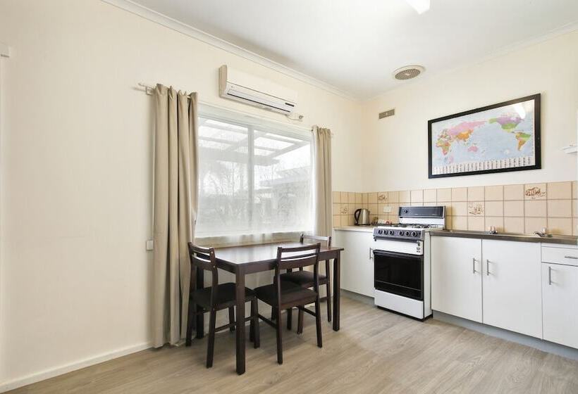 Ocean Bridge Lakes Entrance