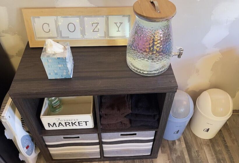 Off Grid 1 Bed Cabin In Yokuts Valley