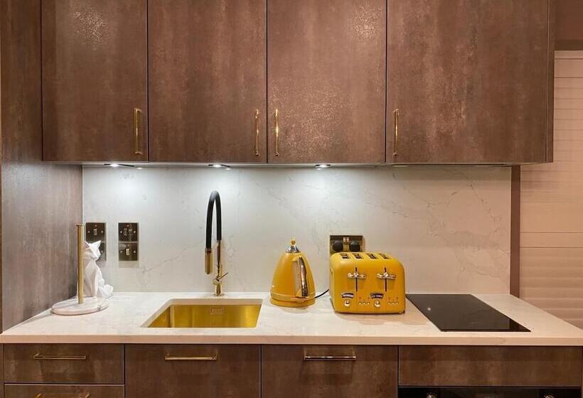 Пансион Ailim House Serviced Cottage