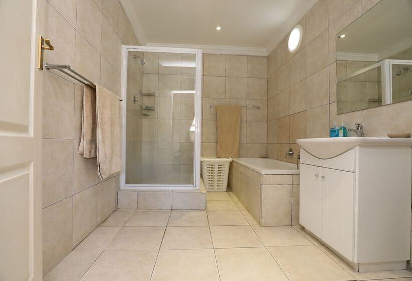 פנסיון Lebonheur