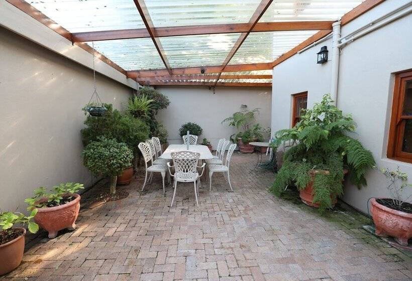 פנסיון Lebonheur