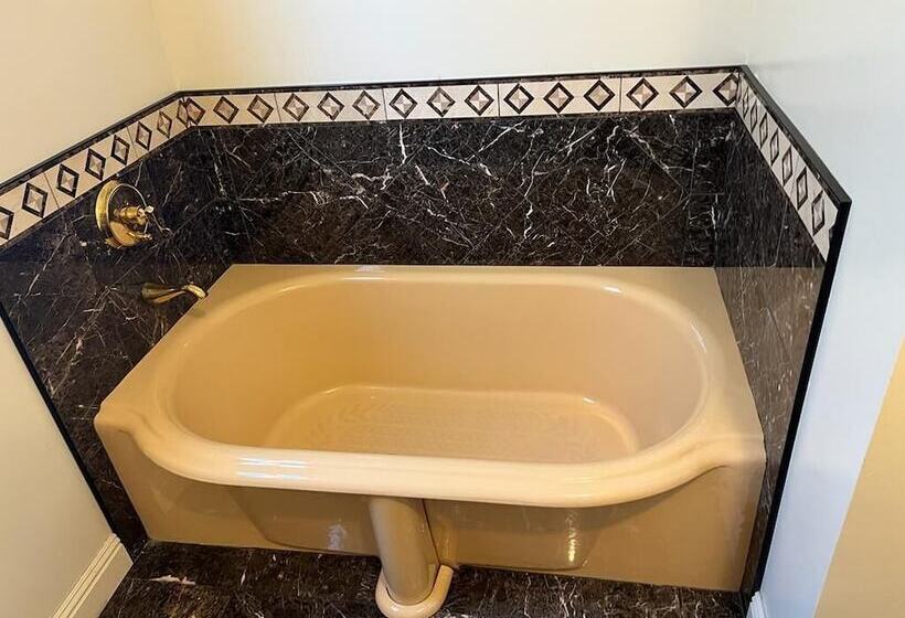 膳宿费 Miller Apartments