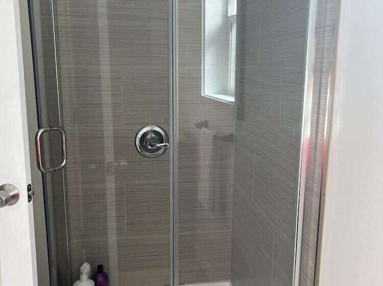 膳宿费 Miller Apartments