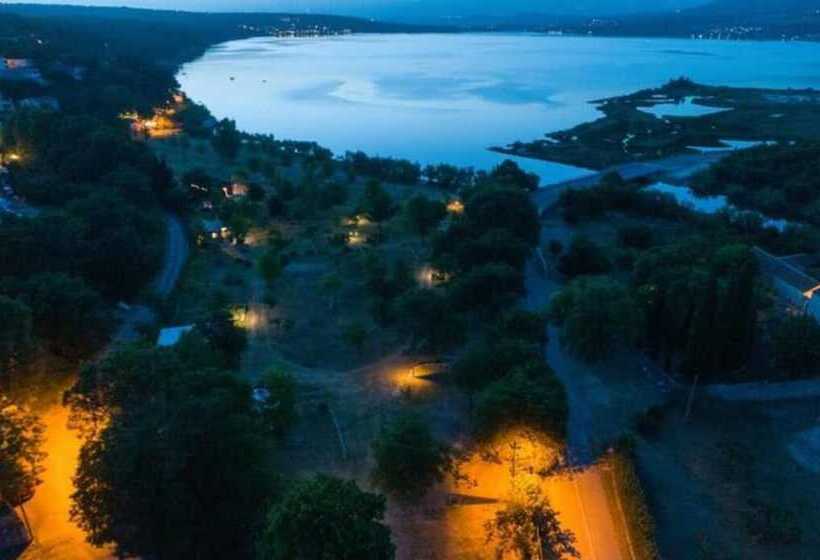 بنسيون Mobile Homes  Kamp Karin 17