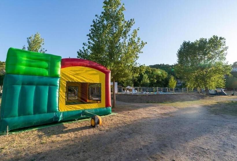 بنسيون Mobile Homes  Kamp Karin 17