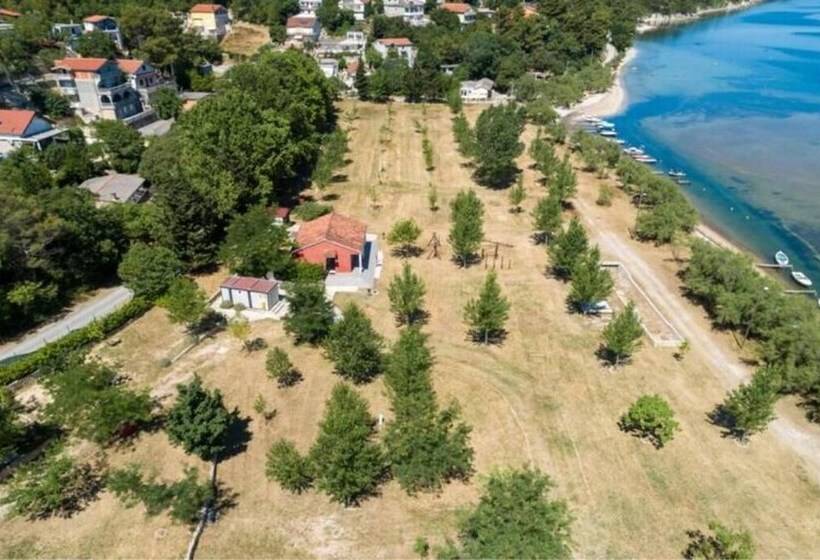 بنسيون Mobile Homes  Kamp Karin