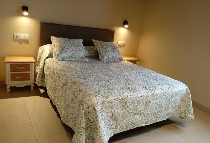 פנסיון O Lar Do Alecrín