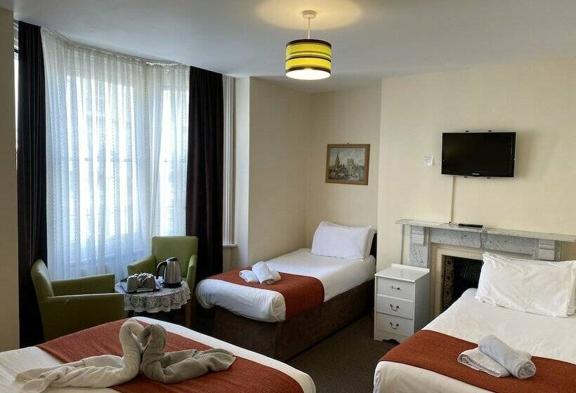 ペンション The Old Palace Guest House