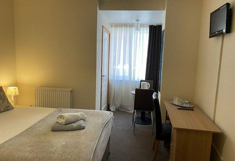 ペンション The Old Palace Guest House