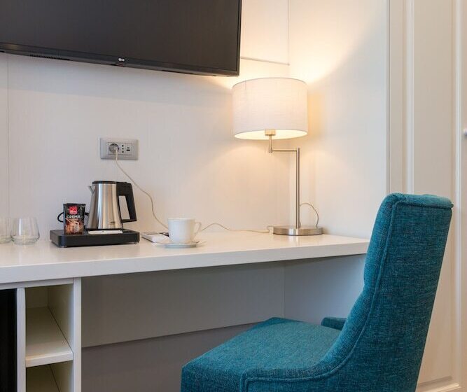 펜션 Palms Promenade Luxury Rooms