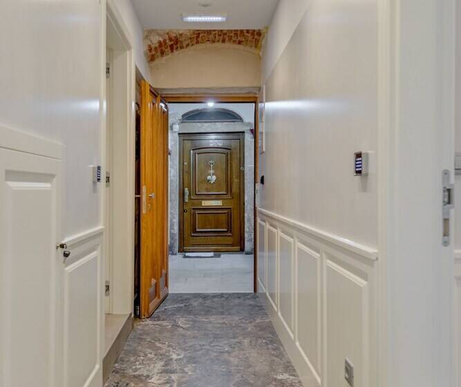 펜션 Palms Promenade Luxury Rooms