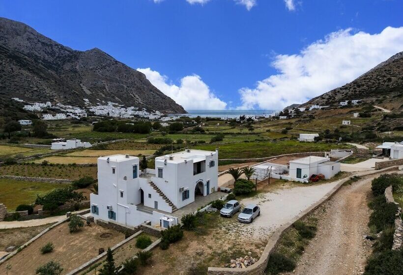 פנסיון Peris Rooms