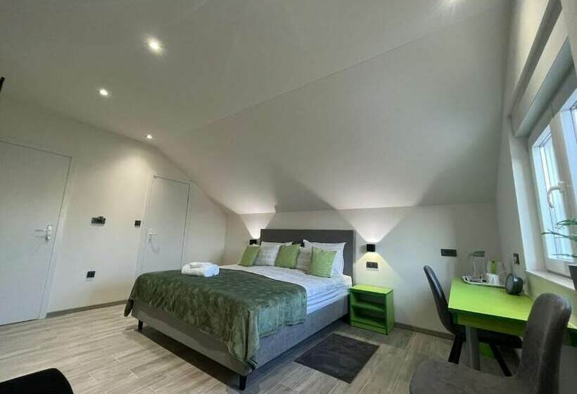 פנסיון Rooms Jelak