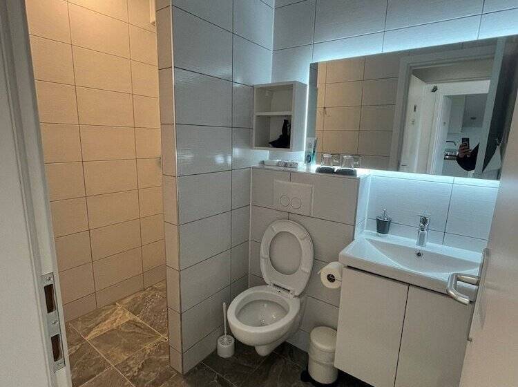 פנסיון Rooms Jelak