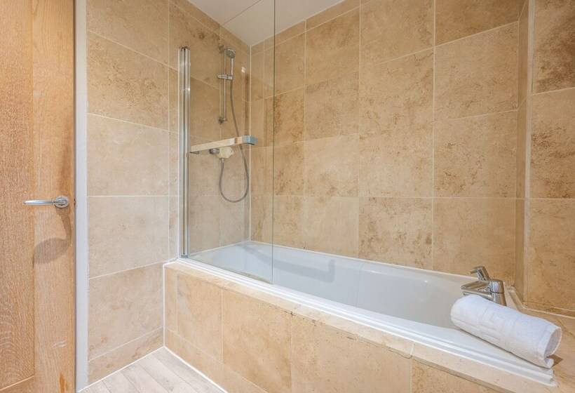 펜션 Tŷ Coch By Tŷ Sa In Wales   Free Parking