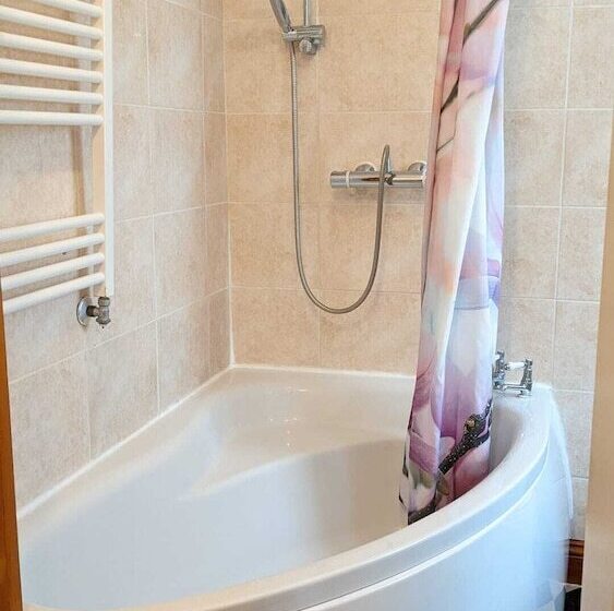 ペンション The Old Palace Guest House