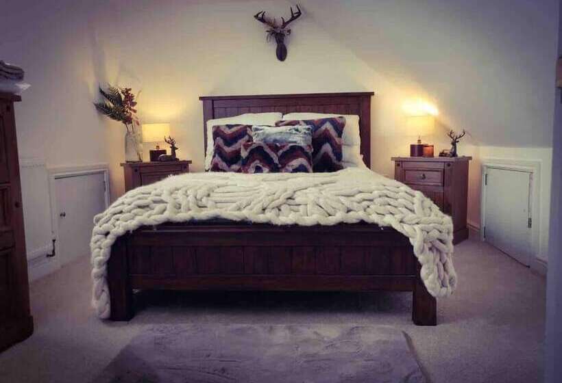 إقامة 3 Bed House In The Centre Of West Cornwall