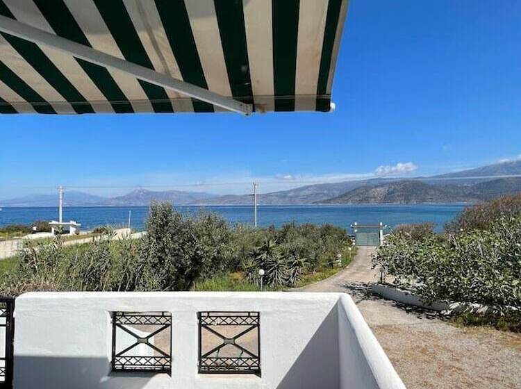 إقامة Alepochori Seaside Village