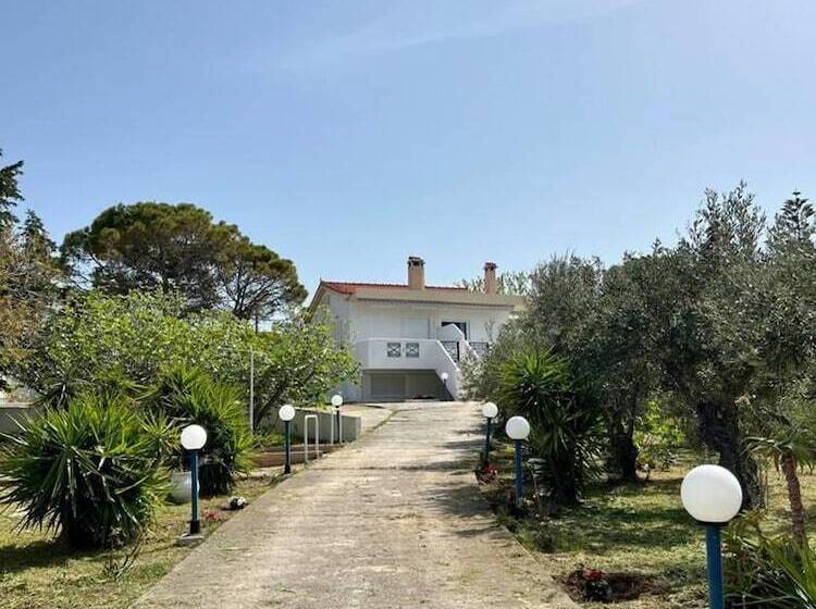 إقامة Alepochori Seaside Village