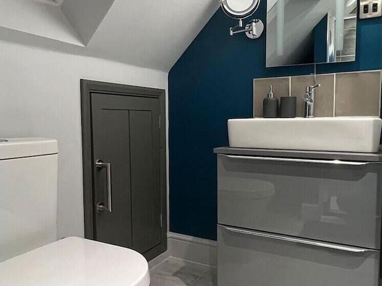 レジデンス Cottage With Stunning Views And Hot Tub