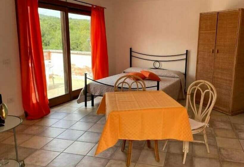 إقامة Il Girasole