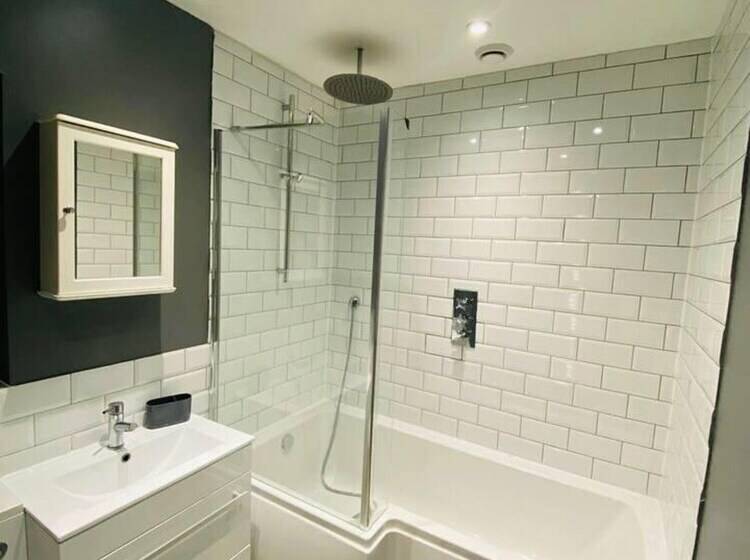 דירת נופש Lovely 2 Bed House In Rochester