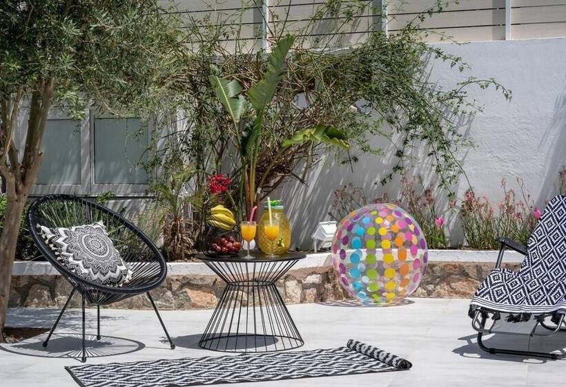 דירת נופש Mikaela S Pool House