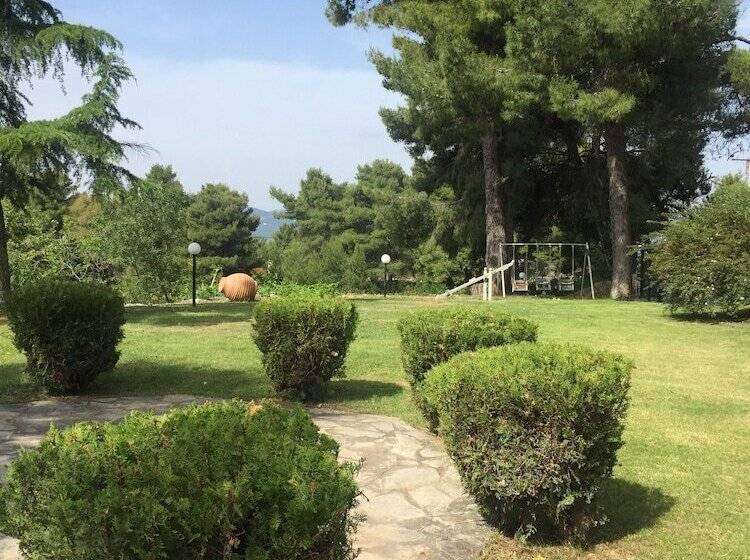 דירת נופש Remarkable 2 Bed House In Varnavas