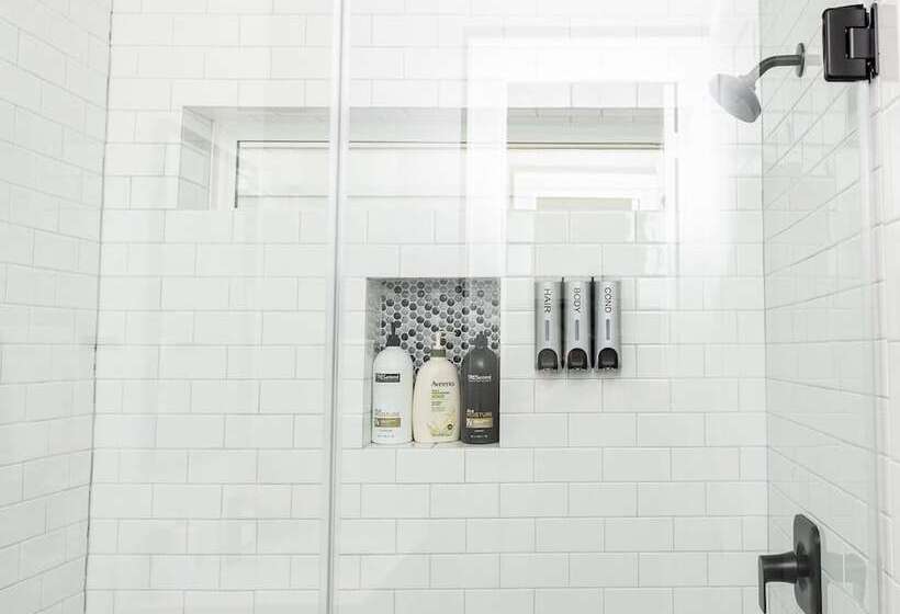 레지던스 Stylish Luxury Downtown Home