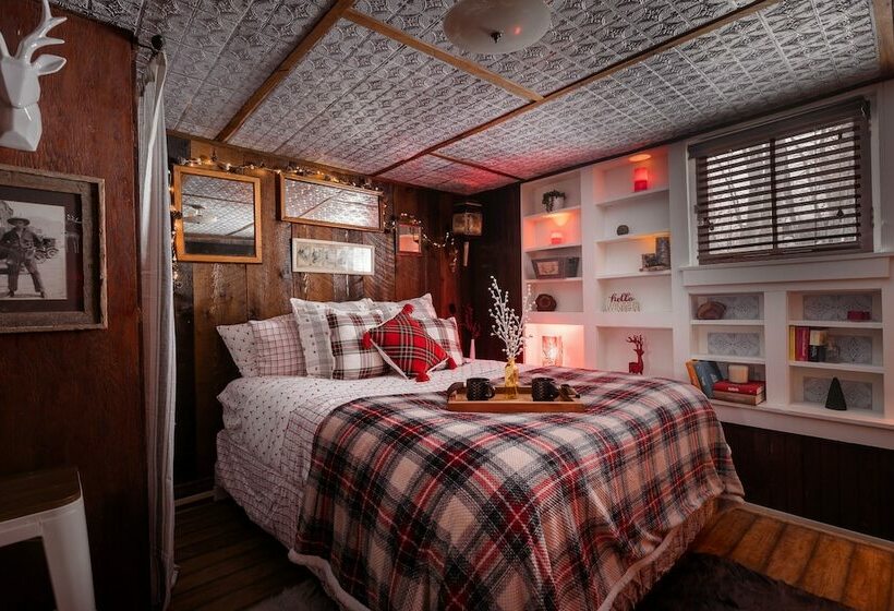 Ski In/ski Out Miners Cabin