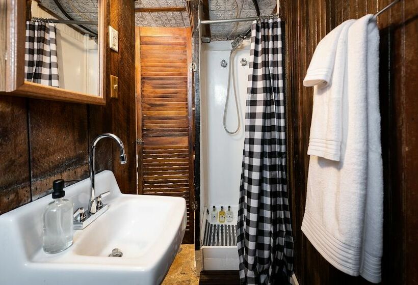 Ski In/ski Out Miners Cabin